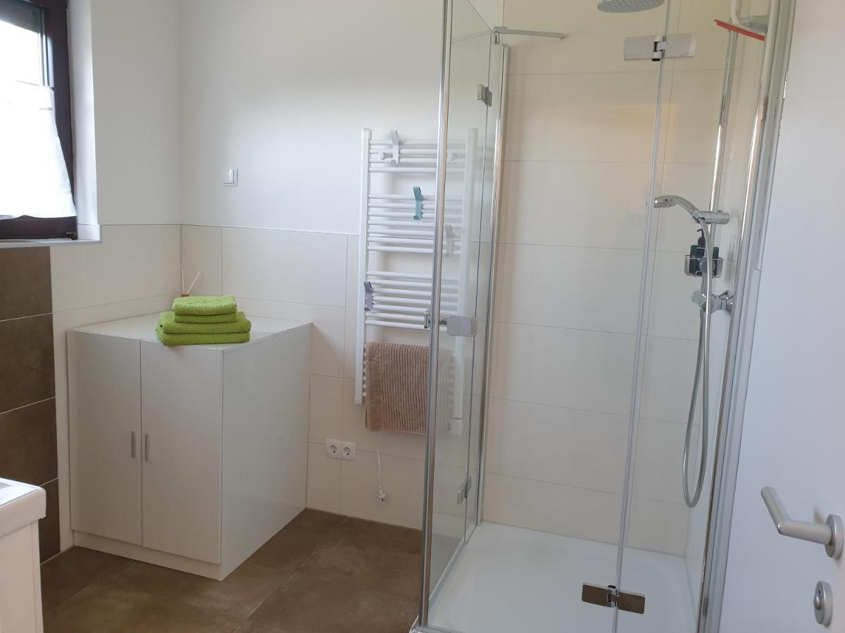 Apartment Moni In Lutzmannsburg, 1 Km Von Der Sonnentherme Entfernt - Apartment Mit 3 Schlafzimmern ภายนอก รูปภาพ